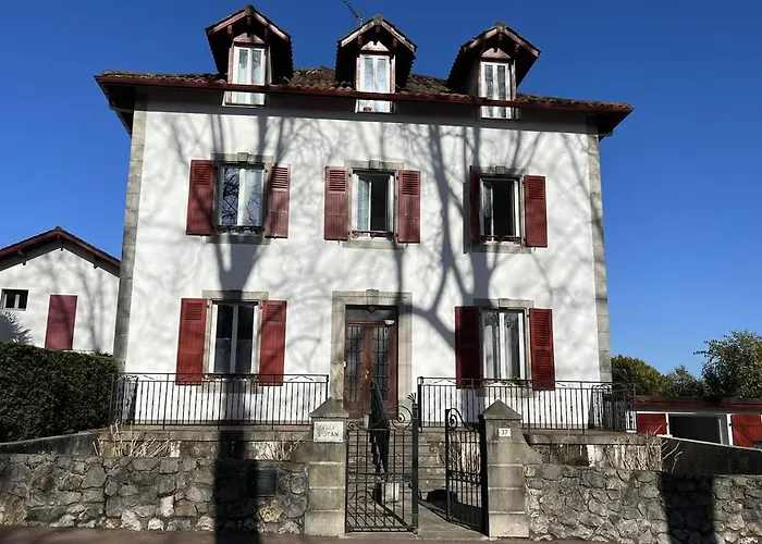 Lejlighed Lumineux A Cambo-les-bains, Proche Thermes, Coin Nuit, Kitchenette, Internet, Animaux Acceptes - Fr-1-495-10 *